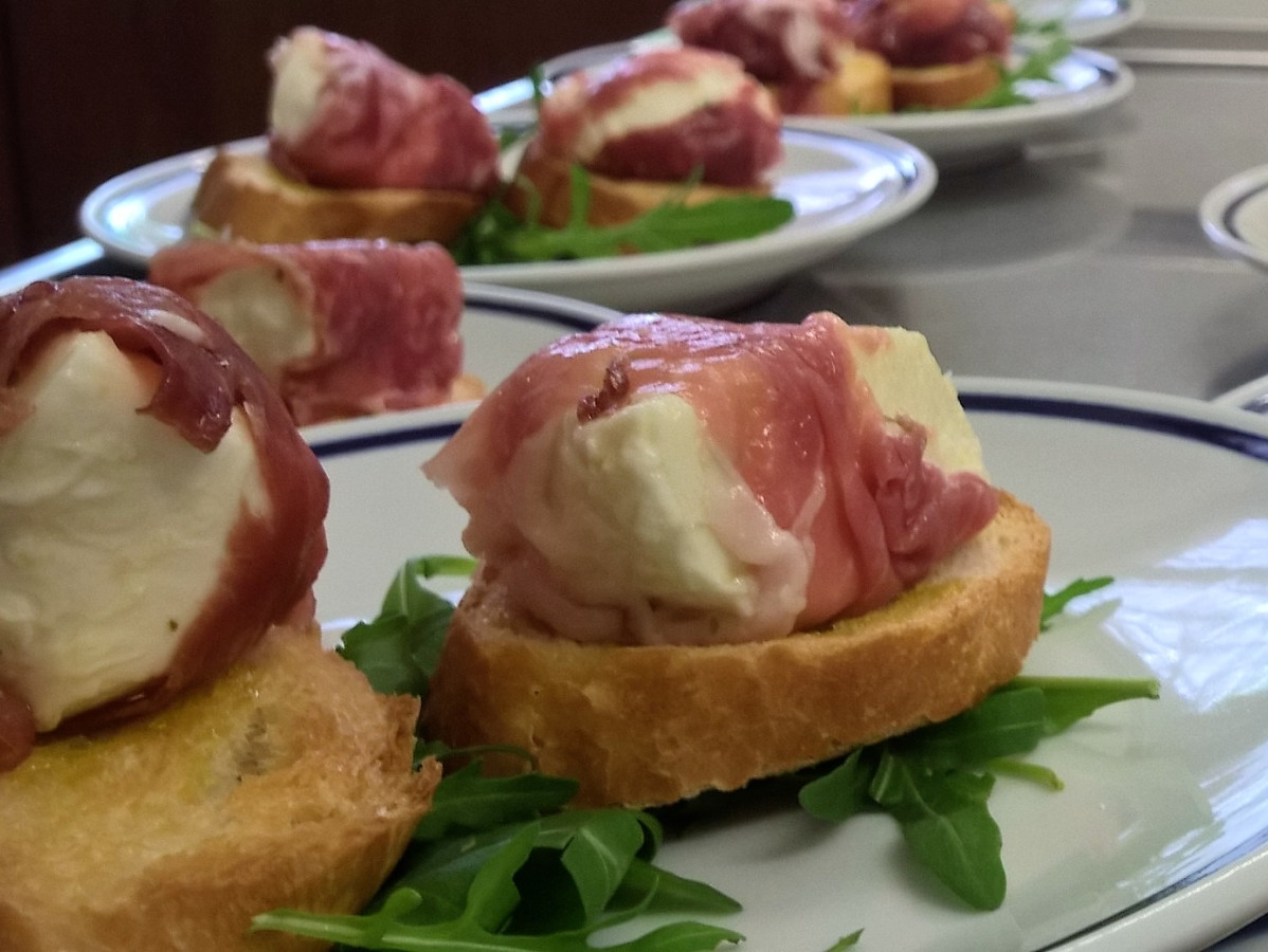 JUST FRIENDS SOCIETA' AGRICOLA  A  R.L.