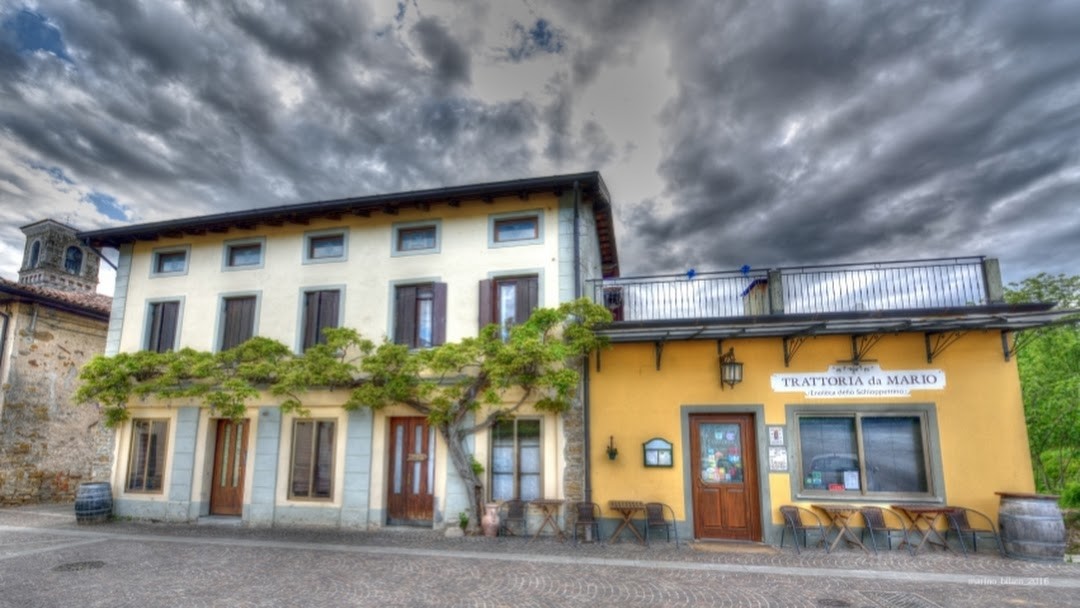 JUST FRIENDS SOCIETA' AGRICOLA  A  R.L.